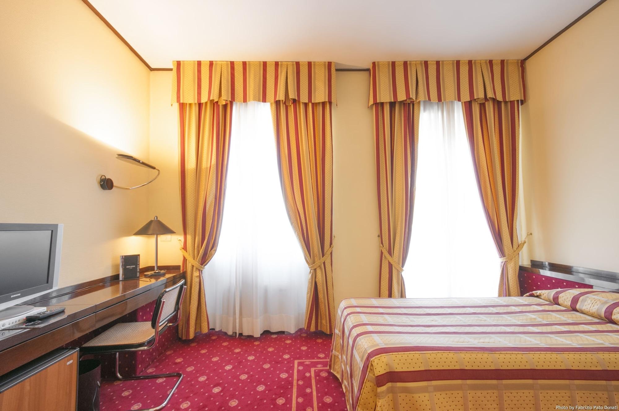 Hotel Excelsior San Marco Bergamo Esterno foto