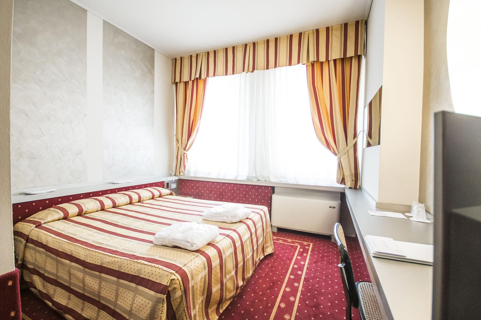 Hotel Excelsior San Marco Bergamo Esterno foto