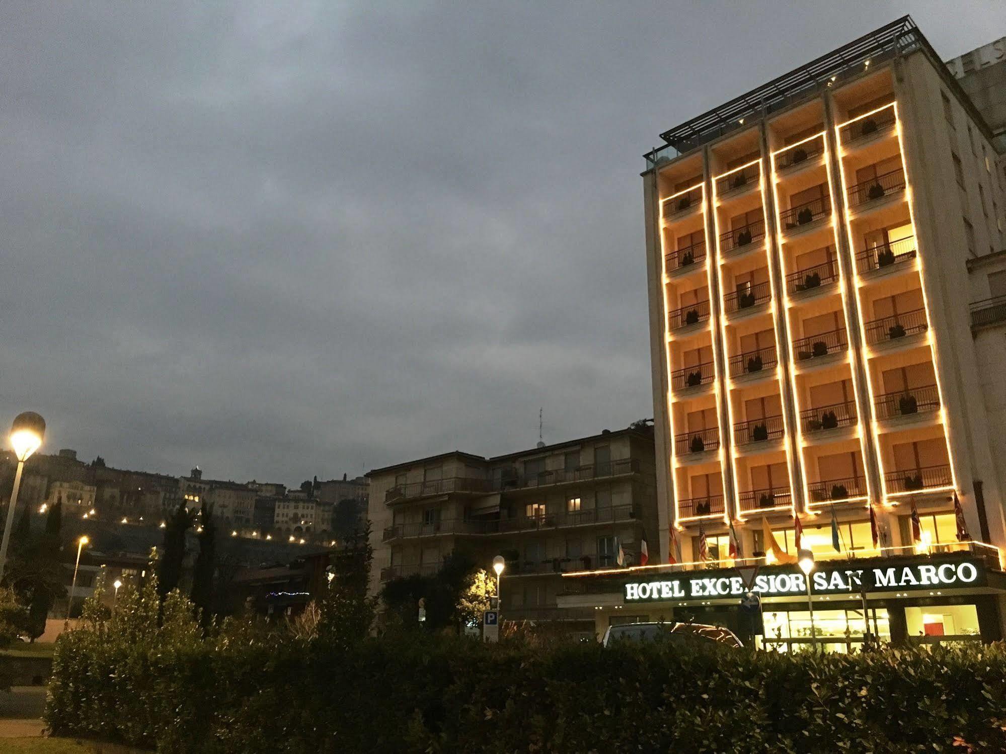 Hotel Excelsior San Marco Bergamo Esterno foto
