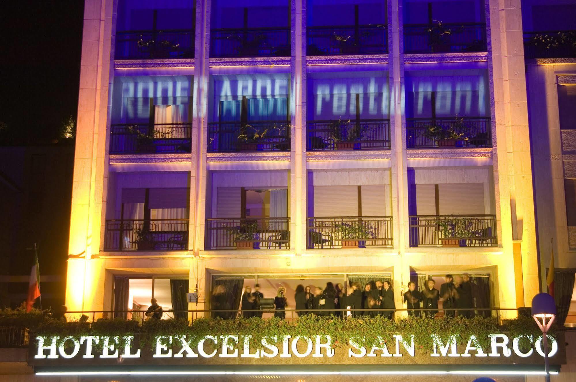 Hotel Excelsior San Marco Bergamo Esterno foto